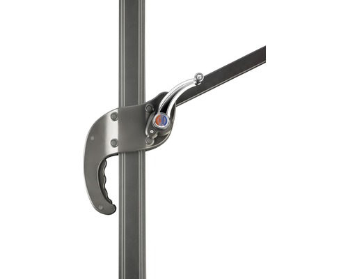 Detailopname van een hendel voor de bediening van een parasol