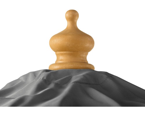 Detailweergave van een afdekking met houten opzetstuk