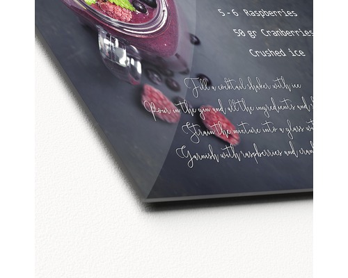 Glazen foto met een smoothie recept met frambozen en cranberries