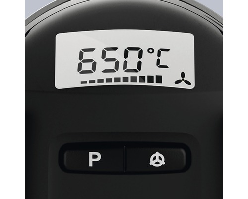 Close-up van het bedieningspaneel van een grill met digitale temperatuurweergave en bedieningsknoppen.