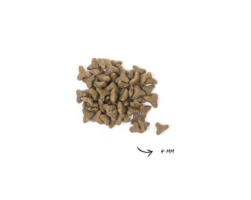 Hoop kattenvoer met een grootte van 4 mm
