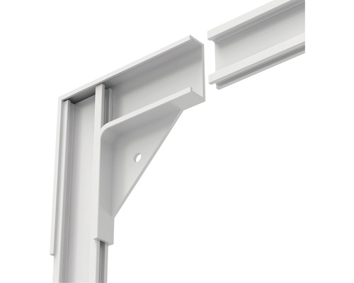 Detailopname van een wit aluminium profiel met hoekverbinding voor een terrasoverkapping