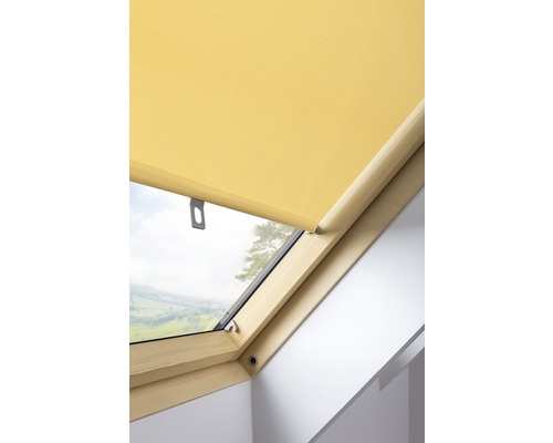 Dakvenster met rolgordijn