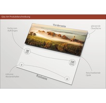 Glazen schilderij met landschapsmotief en ophangsysteem