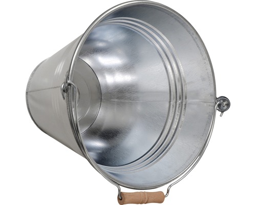 Verzinkte metalen emmer met houten handvat