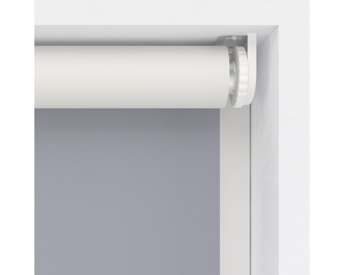 Rolgordijn met beugel in raamkozijn