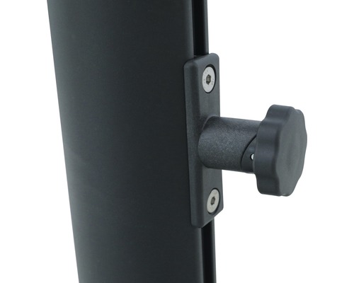 Detailopname van een bevestigingselement met schroeven en draaiknop