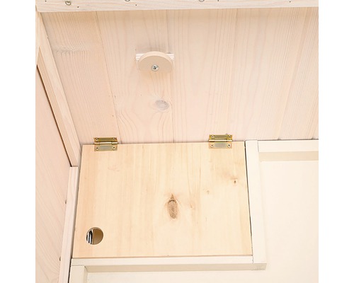 Detailweergave van een houten kast met klep en draaisluiting