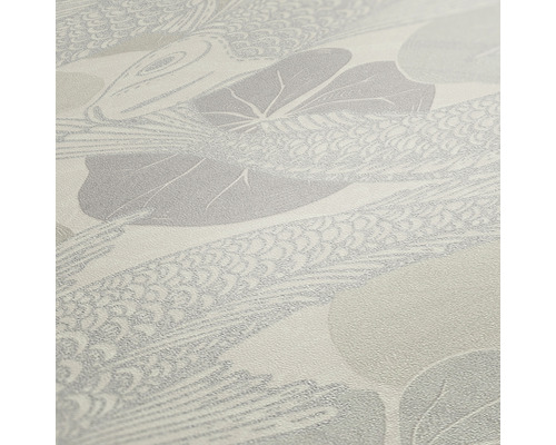 Close-up van een behang met vis- en bladmotief