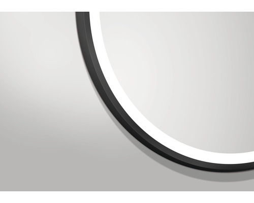 Detailopname van een ronde led-plafondlamp met zwarte rand