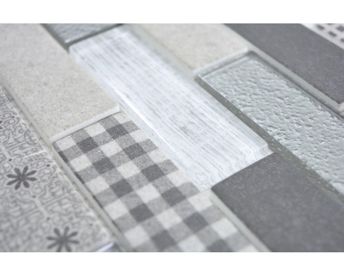 Close-up van mozaïektegels met verschillende patronen