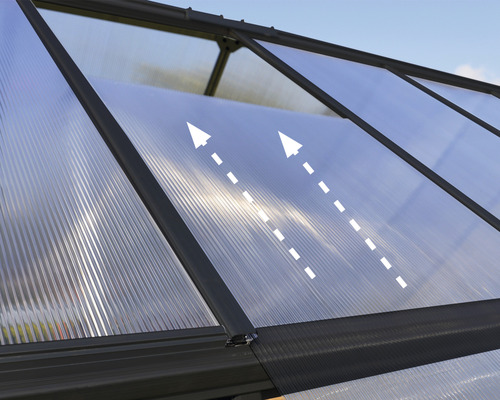 Detailaanzicht van de afwatering van een kasconstructie