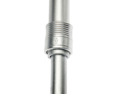 Metalen buisverbinder met pijlaanduiding