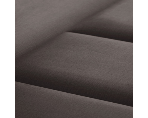 Close-up van een gewatteerde meubelstof