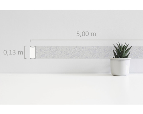 Borduur met bloemmotief, 5,00 m lang en 0,13 m breed