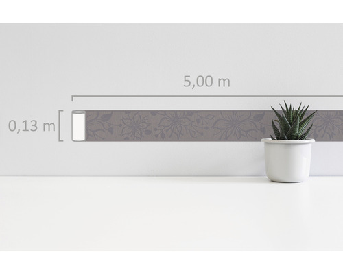 Borduur met bloemmotief, lengte 5 meter, breedte 0,13 meter