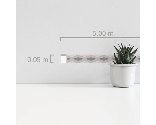 Decoratieve border met golvend patroon en lengte-indicatie van vijf meter.
