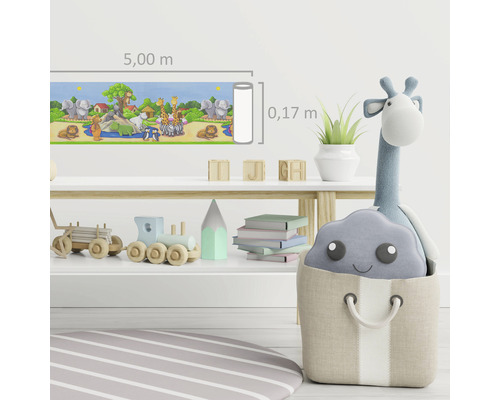 Kinderkamer met rand met dierenmotieven, lengte 5 meter en hoogte 0,17 meter