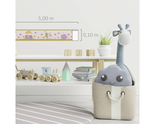 "Kinderkamer met rand met kikkers, slakken en bloemen