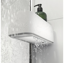 Doucheplank met water en zeepdispenser