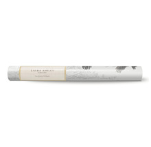 Rol Laura Ashley vliesbehang met plantenmotief