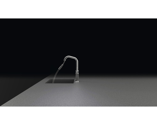 Spoelbak met kraan en stromend water