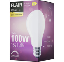 Verpakking van een dimbare Flair ledlamp A67 E27 met 2700 kelvin warm wit