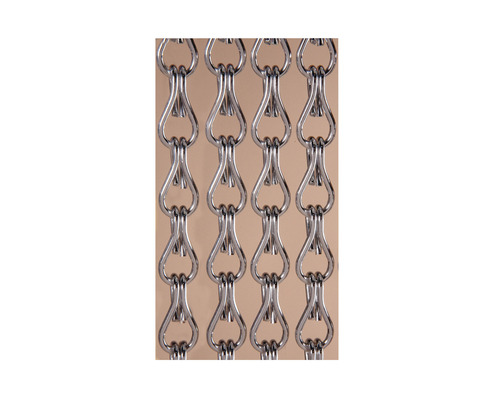 Metalen kettinggordijn met druppelvormige schakels