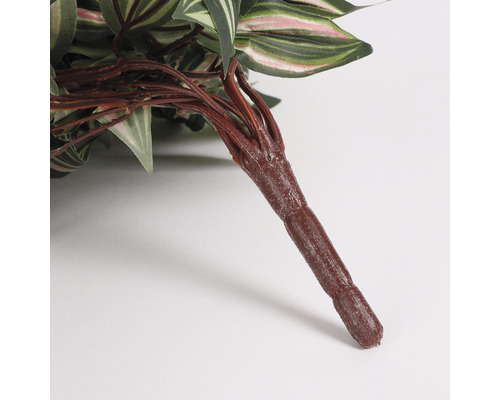 Close-up van een kunstmatige tak met bladeren