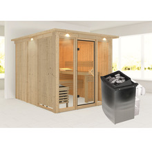 Houten sauna met saunakachel in de kamer
