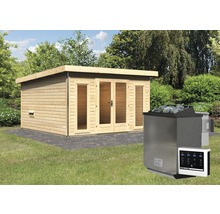 Blokhutsauna met saunakachel in de tuin