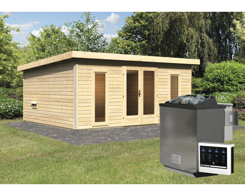 Houten sauna met kachel in de tuin