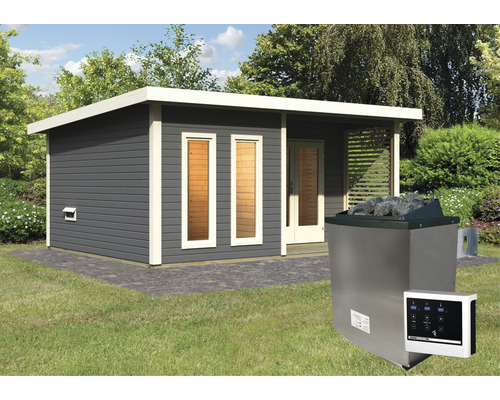 Buitensauna met kachel en bediening in de tuin