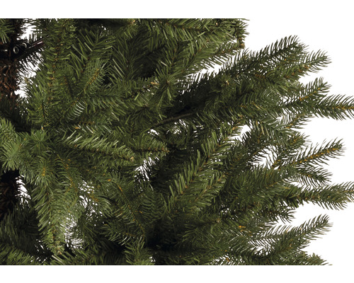 Close-up van een kunstmatige kerstboom met groene naalden