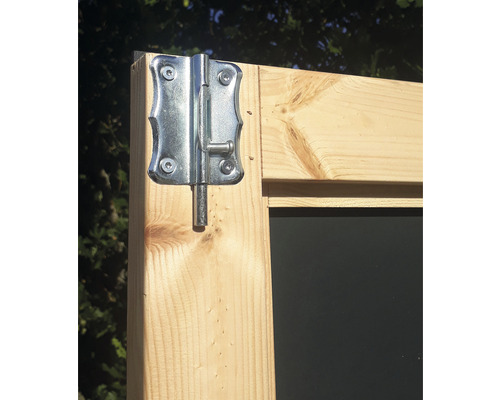 Detailweergave van een houten frame met een grendelslot