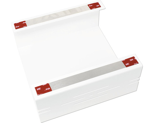 Wit kabelgootelement met plakstrips voor bevestiging