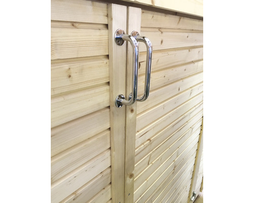 Gedetailleerd beeld van een houten huis met handgreep