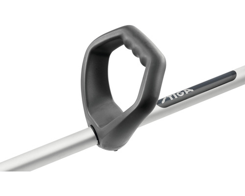 Handgreep van een grastrimmer met Stiga logo