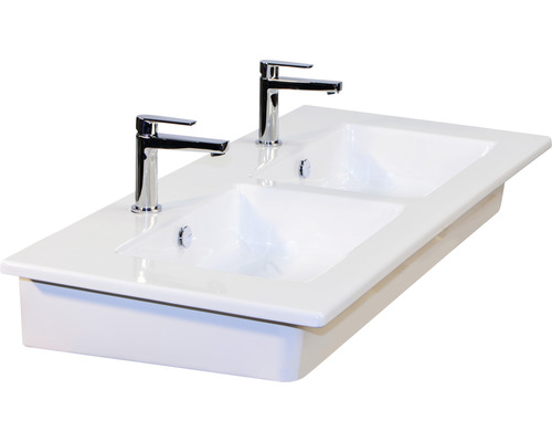 Dubbele wastafel met twee kranen voor de badkamer
