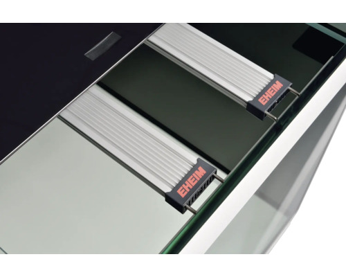 Aquarium met Eheim Logo verlichting