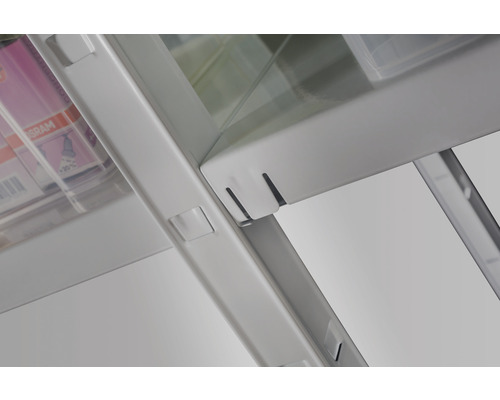 Gedetailleerde weergave van een metalen rek