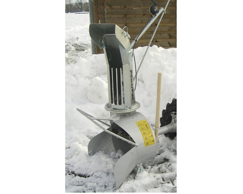 Powerpac sneeuwfrees in de sneeuw