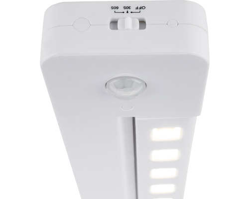 Detailopname van een ledlamp met bewegingsmelder en tijdschakelaar