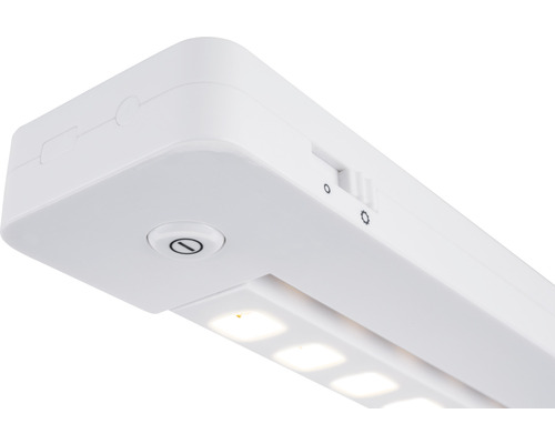 Witte LED onderbouwlamp met schakelaar voor helderheidsregeling.