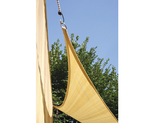 Driehoekig schaduwdoek van stof met bevestigingsring