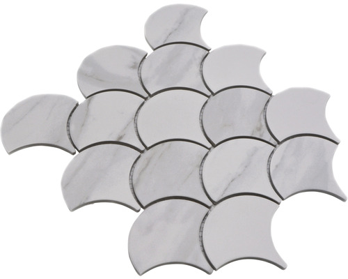 Mozaïektegel in waaiervorm van marmer