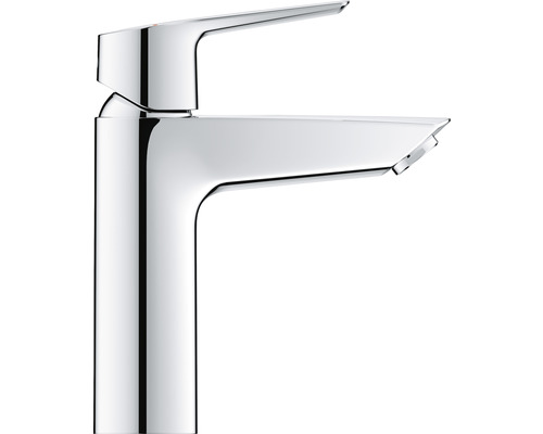 Wastafelkraan van metaal