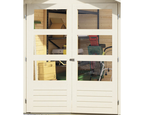 Dubbele deur van een tuinhuis met ramen en zicht op de binnenkant van het huisje