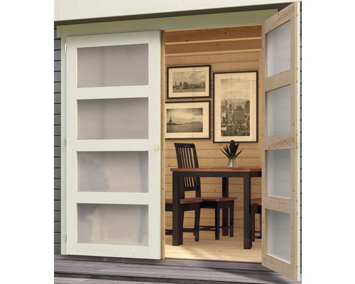 Open terrasdeur van hout met vier glazen panelen en eetgroep