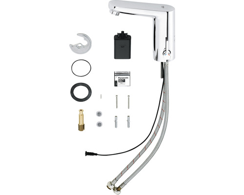 Contactloze wastafelkraan met montageaccessoires